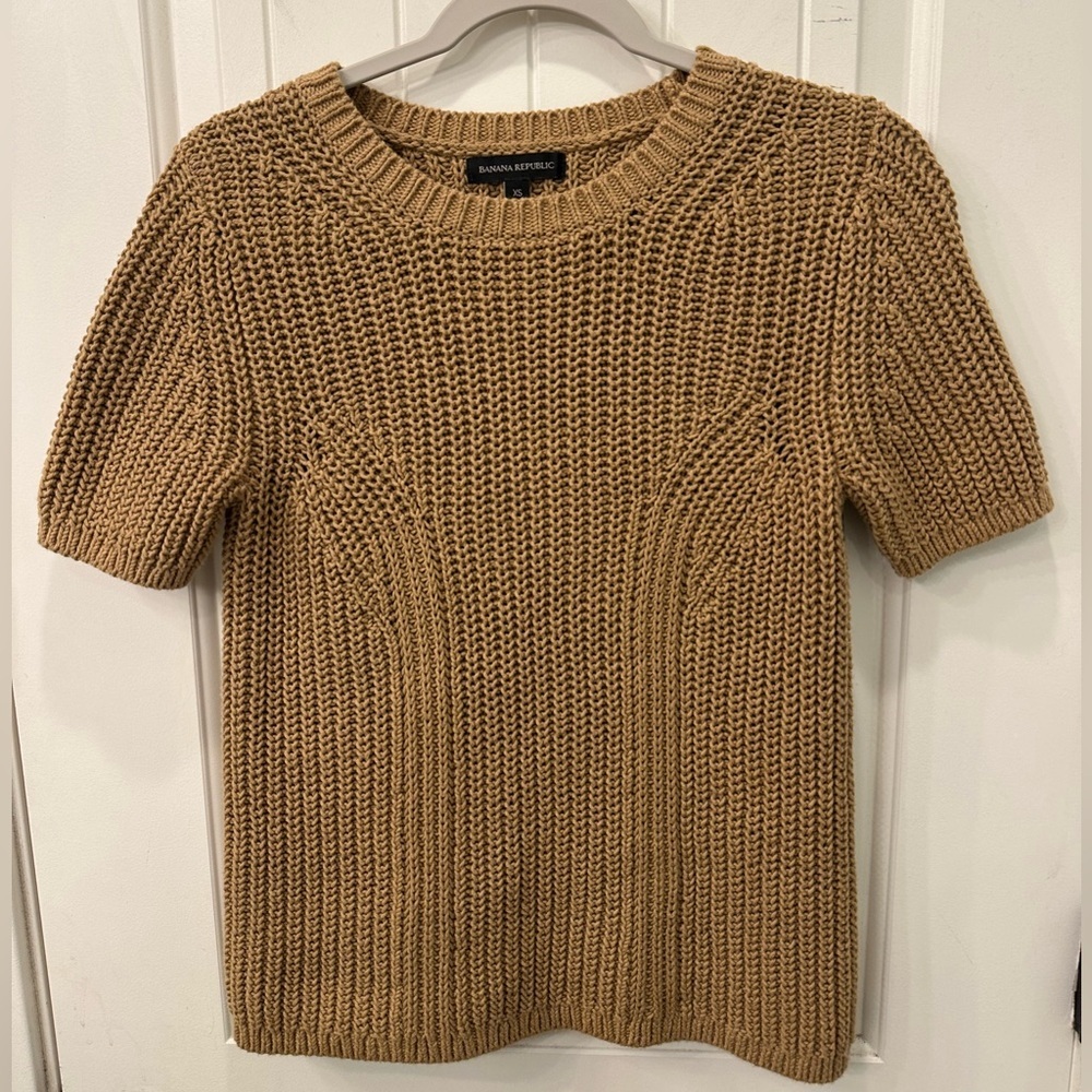 Banana Republic Short Sleeve Knit Sweater XS 100% Cotton Camel Tan EUC